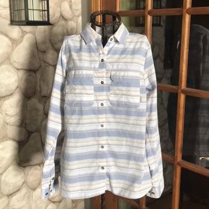 Columbia large Omni-shade button down